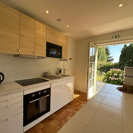 Domaine De La Valle De La Millire * Les Mesnuls