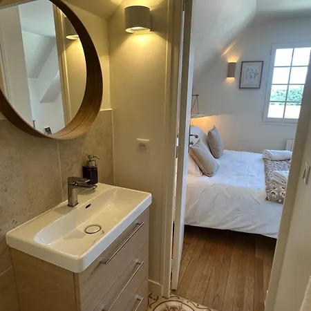 Domaine De La Valle De La Millire *