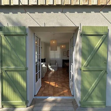 Domaine De La Vallee De La Milliere Feriehus